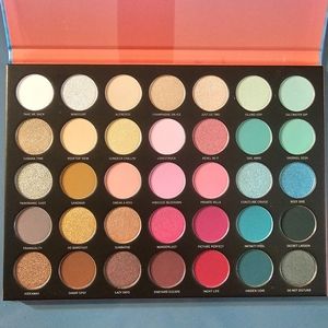 New in Box! Morphe 35S Sweet Oasis 35 Pan Eyeshadow Palette